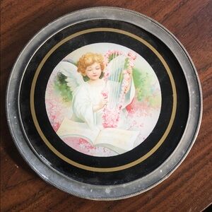 Round Angelic Decorative Plate